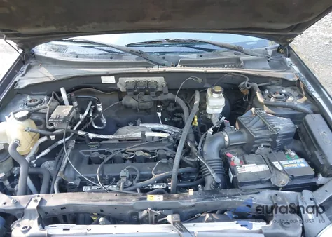 2006 Mazda Tribute I from USA, damaged, VIN 4F2YZ02Z86KM08943